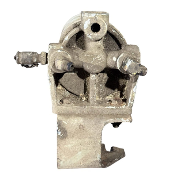 One Diesel Detroit Diesel Fuel Filter Housings