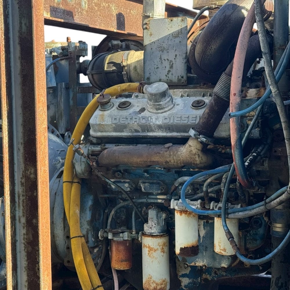 One Diesel Sullair 900CFM / 350PSI Compressor – Detroit 8V92TA